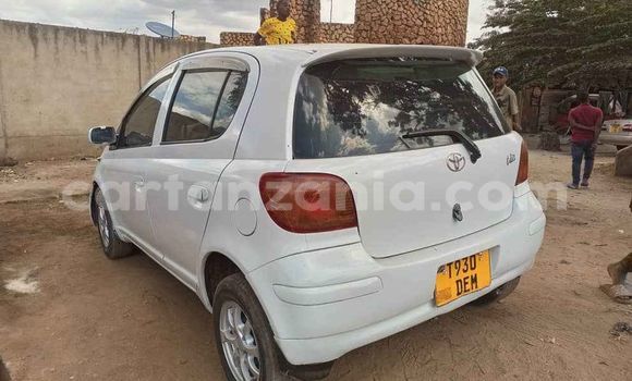 Nunua Ilio tumika Toyota Vitz Nyeupe Gari ndani ya Dar es Salaam nchini Dar es Salaam Nunua Ilio tumika Toyota Vitz Nyeupe Gari ndani ya Dar es Salaam nchini Dar es Salaam