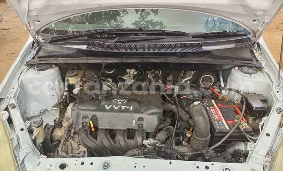 Nunua Ilio tumika Toyota Vitz Nyeupe Gari ndani ya Dar es Salaam nchini Dar es Salaam Nunua Ilio tumika Toyota Vitz Nyeupe Gari ndani ya Dar es Salaam nchini Dar es Salaam