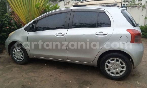 Nunua Ilio tumika Toyota Vitz Fedha Gari ndani ya Dar es Salaam nchini Dar es Salaam Nunua Ilio tumika Toyota Vitz Fedha Gari ndani ya Dar es Salaam nchini Dar es Salaam