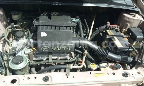 Buy Used Toyota Vitz Silver Car in Dar es Salaam in Dar es Salaam Buy Used Toyota Vitz Silver Car in Dar es Salaam in Dar es Salaam