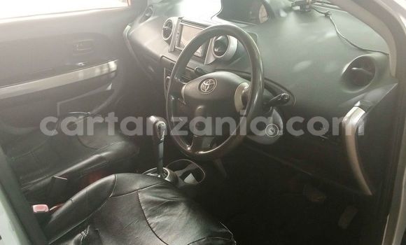 Buy Used Toyota IST Silver Car in Dar es Salaam in Dar es Salaam Buy Used Toyota IST Silver Car in Dar es Salaam in Dar es Salaam