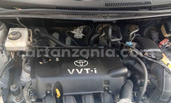 Buy Used Toyota IST Silver Car in Dar es Salaam in Dar es Salaam Buy Used Toyota IST Silver Car in Dar es Salaam in Dar es Salaam