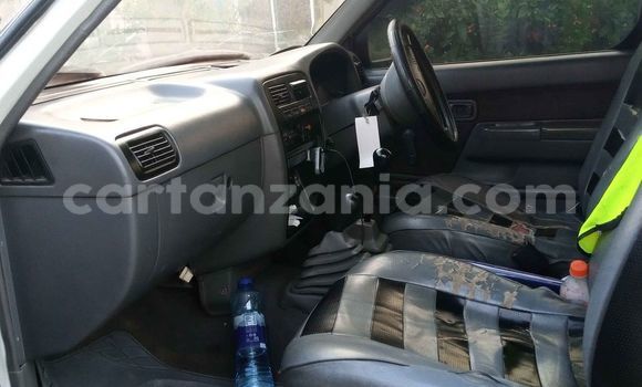 Buy Used Nissan Hardbody White Car in Dar es Salaam in Dar es Salaam Buy Used Nissan Hardbody White Car in Dar es Salaam in Dar es Salaam