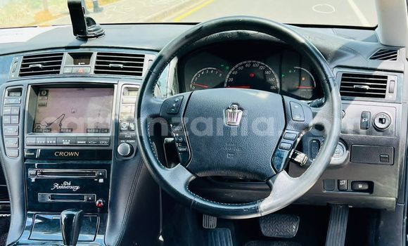 Buy Import Toyota Crown Black Car in Dar es Salaam in Dar es Salaam Buy Import Toyota Crown Black Car in Dar es Salaam in Dar es Salaam
