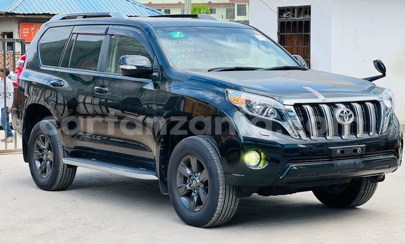 Nunua Imported Toyota Prado Nyeusi Gari ndani ya Dar es Salaam nchini Dar es Salaam Nunua Imported Toyota Prado Nyeusi Gari ndani ya Dar es Salaam nchini Dar es Salaam
