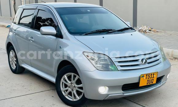 Buy Used Toyota IST Silver Car in Dar es Salaam in Dar es Salaam Buy Used Toyota IST Silver Car in Dar es Salaam in Dar es Salaam