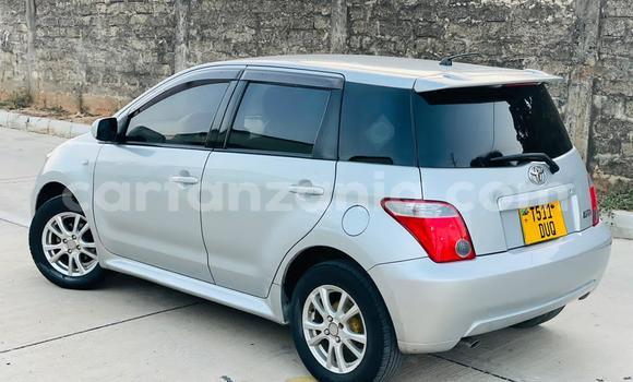 Buy Used Toyota IST Silver Car in Dar es Salaam in Dar es Salaam Buy Used Toyota IST Silver Car in Dar es Salaam in Dar es Salaam