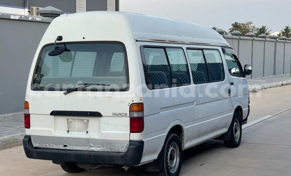 Nunua Imported Toyota Hiace Nyeupe Gari ndani ya Dar es Salaam nchini Dar es Salaam Nunua Imported Toyota Hiace Nyeupe Gari ndani ya Dar es Salaam nchini Dar es Salaam