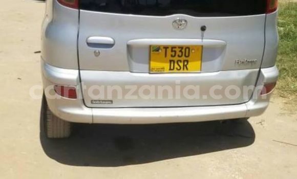 Nunua Ilio tumika Toyota FunCargo Fedha Gari ndani ya Dar es Salaam nchini Dar es Salaam Nunua Ilio tumika Toyota FunCargo Fedha Gari ndani ya Dar es Salaam nchini Dar es Salaam