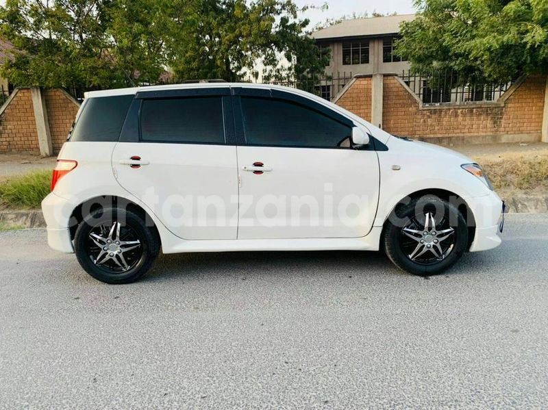 Big with watermark toyota ist dar es salaam dar es salaam 16020