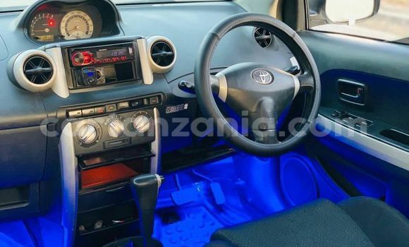 Buy Used Toyota IST White Car in Dar es Salaam in Dar es Salaam Buy Used Toyota IST White Car in Dar es Salaam in Dar es Salaam