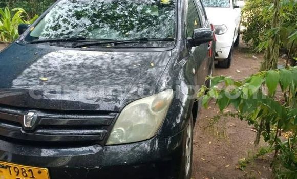 Buy Used Toyota IST Black Car in Dar es Salaam in Dar es Salaam Buy Used Toyota IST Black Car in Dar es Salaam in Dar es Salaam