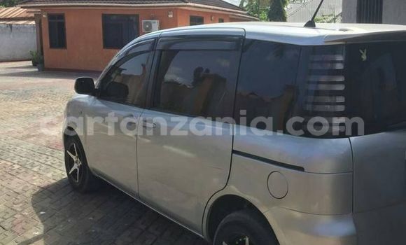 Buy Used Toyota Sienta Silver Car in Dar es Salaam in Dar es Salaam Buy Used Toyota Sienta Silver Car in Dar es Salaam in Dar es Salaam