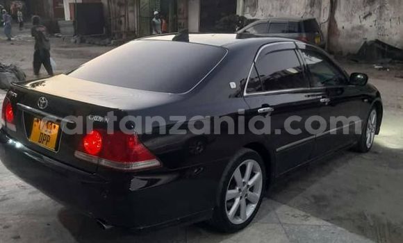 Buy Used Toyota Crown Black Car in Dar es Salaam in Dar es Salaam Buy Used Toyota Crown Black Car in Dar es Salaam in Dar es Salaam