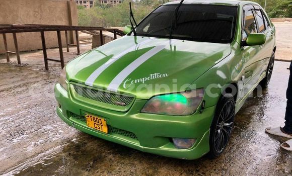 Buy Used Toyota Altezza Green Car in Dar es Salaam in Dar es Salaam