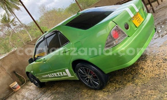 Buy Used Toyota Altezza Green Car in Dar es Salaam in Dar es Salaam Buy Used Toyota Altezza Green Car in Dar es Salaam in Dar es Salaam