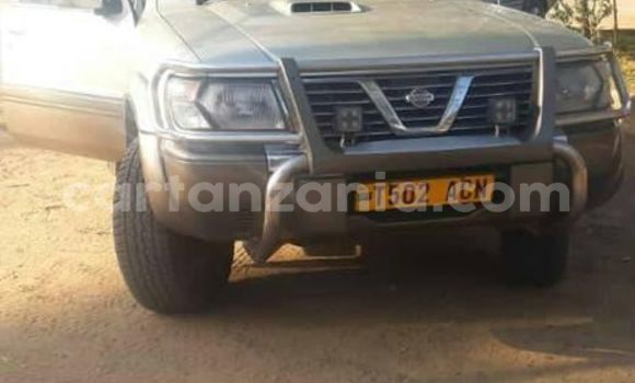 Buy Used Nissan Patrol Silver Car in Dar es Salaam in Dar es Salaam