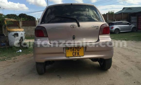 Nunua Ilio tumika Toyota Vitz Nyingine Gari ndani ya Dar es Salaam nchini Dar es Salaam Nunua Ilio tumika Toyota Vitz Nyingine Gari ndani ya Dar es Salaam nchini Dar es Salaam