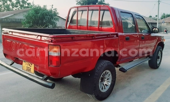 Nunua Ilio tumika Toyota Hilux Nyekundu Gari ndani ya Dar es Salaam nchini Dar es Salaam Nunua Ilio tumika Toyota Hilux Nyekundu Gari ndani ya Dar es Salaam nchini Dar es Salaam
