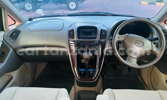 Nunua Ilio tumika Toyota Harrier Nyeupe Gari ndani ya Dar es Salaam nchini Dar es Salaam Nunua Ilio tumika Toyota Harrier Nyeupe Gari ndani ya Dar es Salaam nchini Dar es Salaam