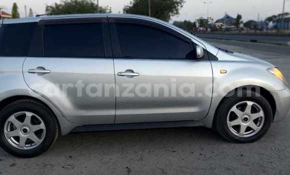 Buy Used Toyota IST Silver Car in Dar es Salaam in Dar es Salaam Buy Used Toyota IST Silver Car in Dar es Salaam in Dar es Salaam