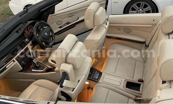 Nunua Ilio tumika BMW 3–Series Nyingine Gari ndani ya Dar es Salaam nchini Dar es Salaam Nunua Ilio tumika BMW 3–Series Nyingine Gari ndani ya Dar es Salaam nchini Dar es Salaam