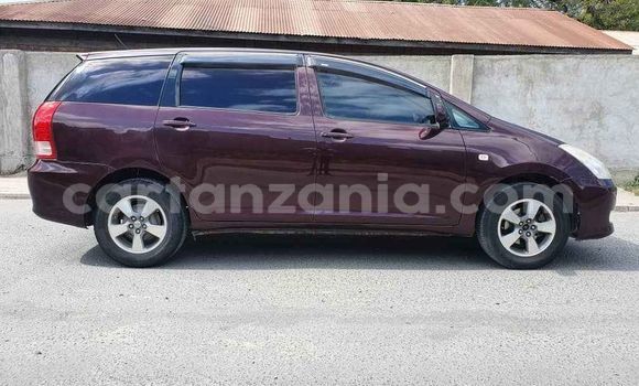 Nunua Ilio tumika Toyota Wish Nyingine Gari ndani ya Dar es Salaam nchini Dar es Salaam