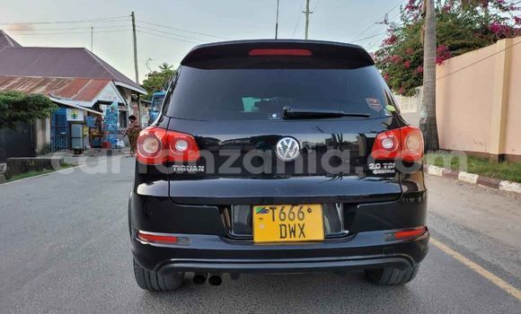 Nunua Ilio tumika Volkswagen Tiguan Nyeusi Gari ndani ya Dar es Salaam nchini Dar es Salaam Nunua Ilio tumika Volkswagen Tiguan Nyeusi Gari ndani ya Dar es Salaam nchini Dar es Salaam