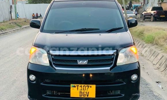 Buy Used Toyota Noah Black Car in Dar es Salaam in Dar es Salaam