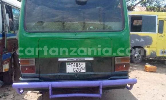 Nunua Ilio tumika Toyota Coaster Kijani Gari ndani ya Dar es Salaam nchini Dar es Salaam Nunua Ilio tumika Toyota Coaster Kijani Gari ndani ya Dar es Salaam nchini Dar es Salaam