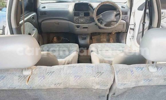 Nunua Ilio tumika Toyota Raum Nyeupe Gari ndani ya Dar es Salaam nchini Dar es Salaam Nunua Ilio tumika Toyota Raum Nyeupe Gari ndani ya Dar es Salaam nchini Dar es Salaam