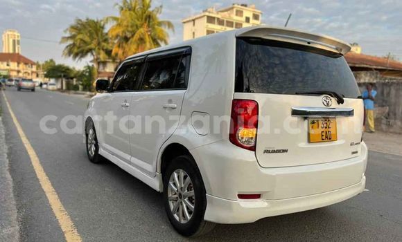 Buy Used Toyota Corolla Rumion White Car in Dar es Salaam in Dar es Salaam