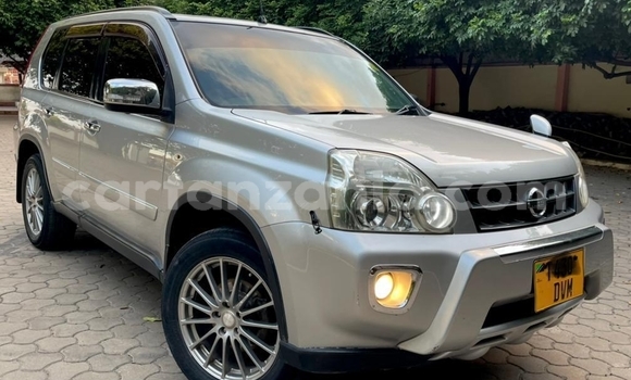 Buy Used Nissan X–Trail Silver Car in Dar es Salaam in Dar es Salaam