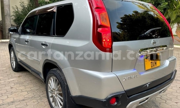 Nunua Ilio tumika Nissan X–Trail Fedha Gari ndani ya Dar es Salaam nchini Dar es Salaam Nunua Ilio tumika Nissan X–Trail Fedha Gari ndani ya Dar es Salaam nchini Dar es Salaam