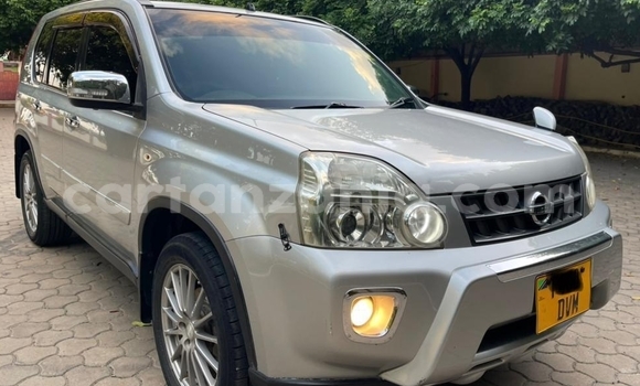 Nunua Ilio tumika Nissan X–Trail Fedha Gari ndani ya Dar es Salaam nchini Dar es Salaam Nunua Ilio tumika Nissan X–Trail Fedha Gari ndani ya Dar es Salaam nchini Dar es Salaam