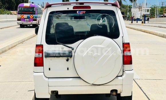Nunua Imported Mitsubishi Pajero Mini Nyeupe Gari ndani ya Dar es Salaam nchini Dar es Salaam Nunua Imported Mitsubishi Pajero Mini Nyeupe Gari ndani ya Dar es Salaam nchini Dar es Salaam