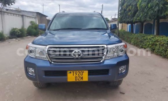 Buy Used Toyota Land Cruiser Blue Car in Dar es Salaam in Dar es Salaam Buy Used Toyota Land Cruiser Blue Car in Dar es Salaam in Dar es Salaam
