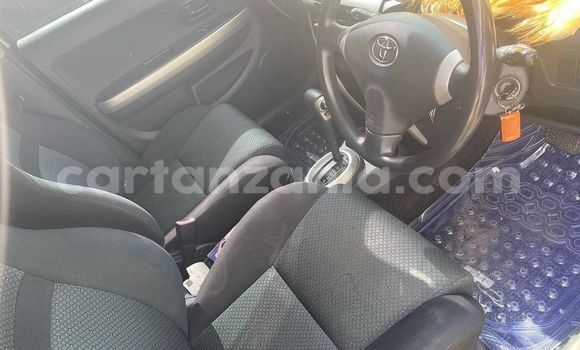 Buy Used Toyota IST Silver Car in Dar es Salaam in Dar es Salaam Buy Used Toyota IST Silver Car in Dar es Salaam in Dar es Salaam