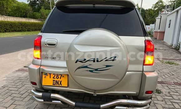 Nunua Ilio tumika Toyota RAV4 Beige Gari ndani ya Dar es Salaam nchini Dar es Salaam Nunua Ilio tumika Toyota RAV4 Beige Gari ndani ya Dar es Salaam nchini Dar es Salaam