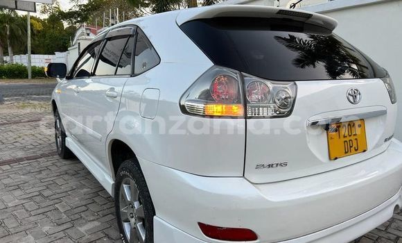 Nunua Ilio tumika Toyota Harrier Nyeupe Gari ndani ya Dar es Salaam nchini Dar es Salaam Nunua Ilio tumika Toyota Harrier Nyeupe Gari ndani ya Dar es Salaam nchini Dar es Salaam