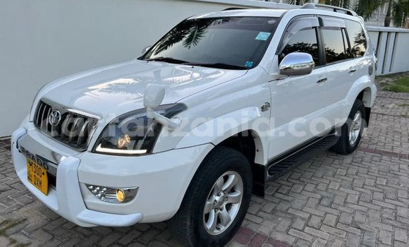 Buy Used Toyota Land Cruiser Prado White Car in Dar es Salaam in Dar es Salaam Buy Used Toyota Land Cruiser Prado White Car in Dar es Salaam in Dar es Salaam