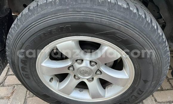 Nunua Ilio tumika Toyota Land Cruiser Prado Nyeupe Gari ndani ya Dar es Salaam nchini Dar es Salaam Nunua Ilio tumika Toyota Land Cruiser Prado Nyeupe Gari ndani ya Dar es Salaam nchini Dar es Salaam