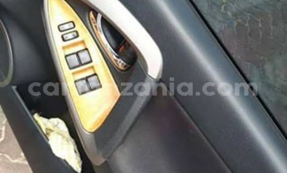 Buy Used Toyota RAV4 Silver Car in Dar es Salaam in Dar es Salaam Buy Used Toyota RAV4 Silver Car in Dar es Salaam in Dar es Salaam