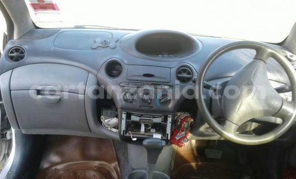 Buy Used Toyota Vitz Silver Car in Tabora in Tabora Buy Used Toyota Vitz Silver Car in Tabora in Tabora