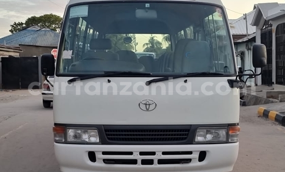 Nunua Mpya Toyota Coaster Nyeupe Gari ndani ya Dar es Salaam nchini Dar es Salaam Nunua Mpya Toyota Coaster Nyeupe Gari ndani ya Dar es Salaam nchini Dar es Salaam
