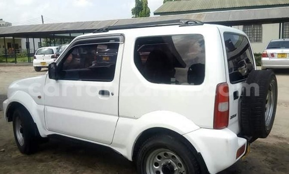 Buy Used Suzuki Jimny White Car in Arusha in Arusha