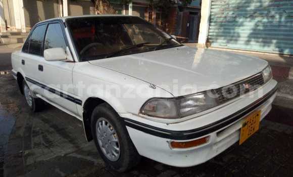 Buy Used Toyota Corolla White Car in Dar es Salaam in Dar es Salaam Buy Used Toyota Corolla White Car in Dar es Salaam in Dar es Salaam
