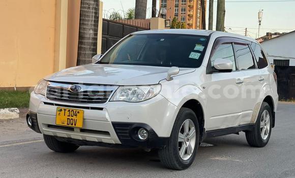 Nunua Ilio tumika Subaru Forester Nyeupe Gari ndani ya Dar es Salaam nchini Dar es Salaam Nunua Ilio tumika Subaru Forester Nyeupe Gari ndani ya Dar es Salaam nchini Dar es Salaam