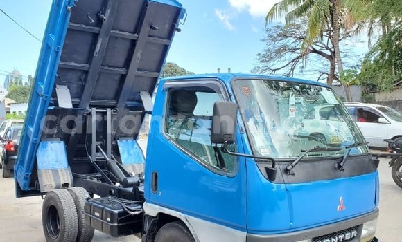 Buy Import Mitsubishi Fuso Fighter Blue Truck in Dar es Salaam in Dar es Salaam Buy Import Mitsubishi Fuso Fighter Blue Truck in Dar es Salaam in Dar es Salaam