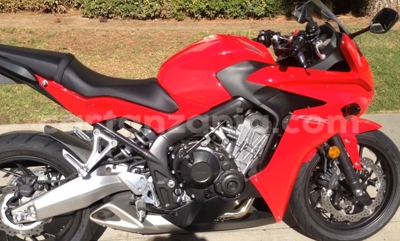 Buy Used Honda CBR Red Bike in Arusha in Arusha Buy Used Honda CBR Red Bike in Arusha in Arusha